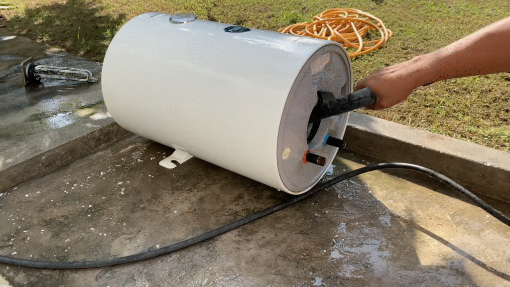 clean the geyser inside