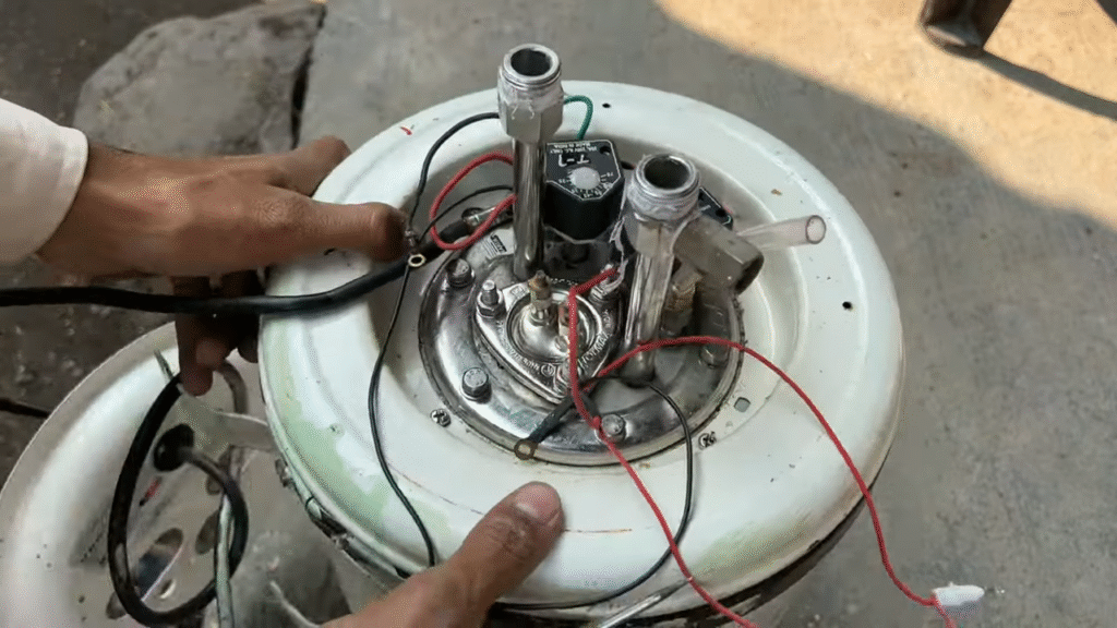 geyser internal wiring