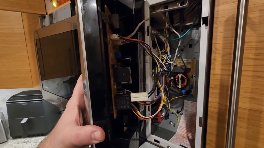 Microwave oven door latch 2