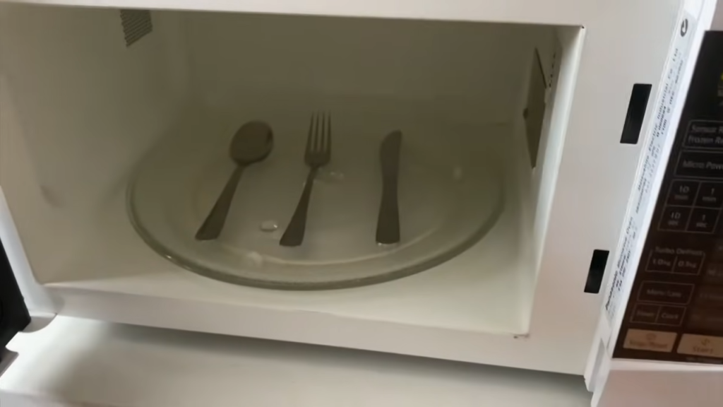 Microwave oven metal foil 2