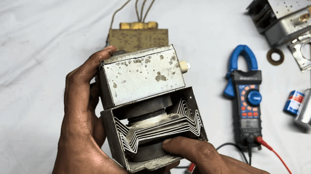 microwave oven magnetron